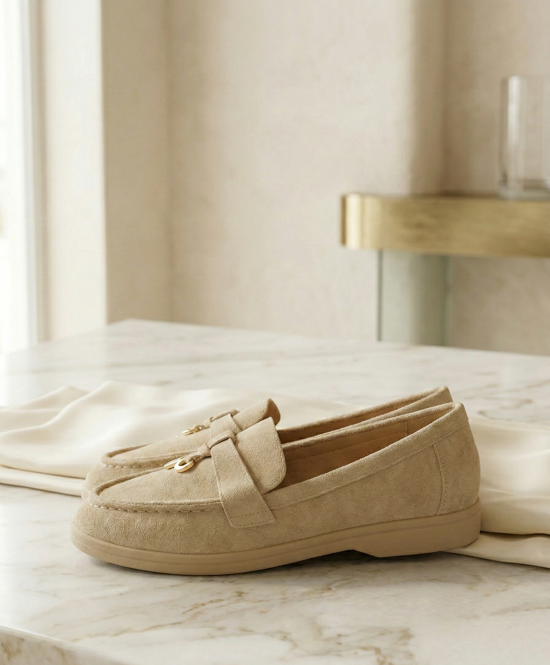 Mocassin Femme Suédine Beige Sable - Modèle Sahara avec Mors Cadenas