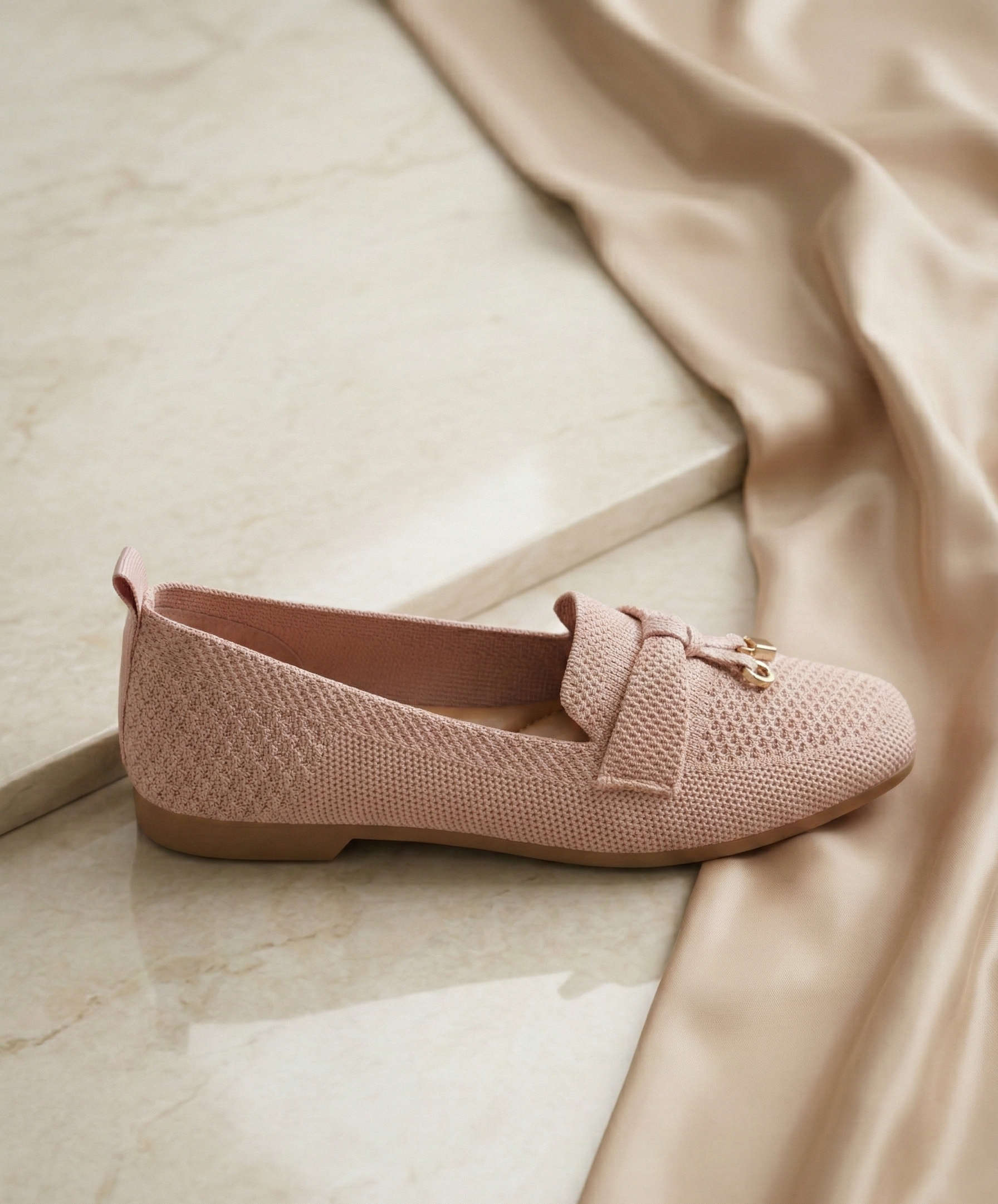 Mocassin Femme Maille Rose Poudré - Modèle Blush avec Mors Cadenas Doré