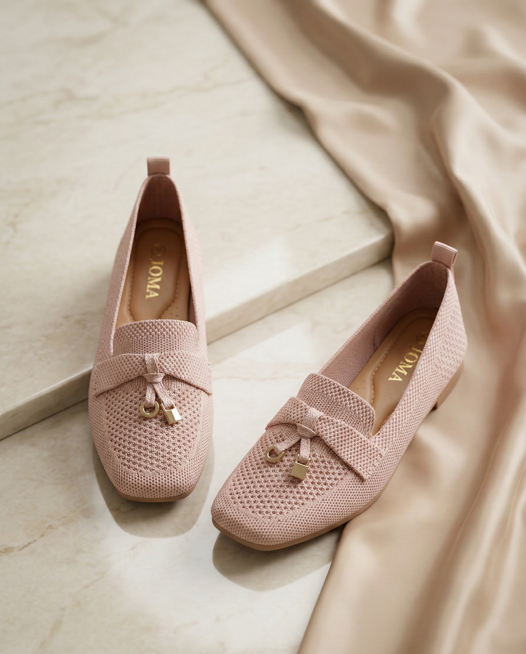 Mocassin Femme Maille Rose Poudré - Modèle Blush avec Mors Cadenas Doré